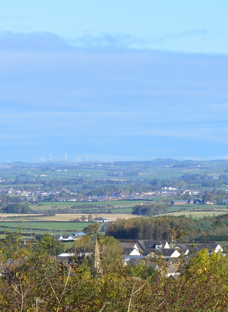 Dundonald & Crosshouse, Ayrshire, Scotland. Dundonald in f… Flickr