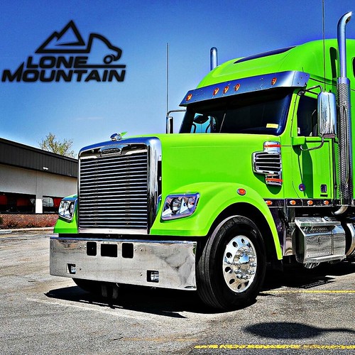 2016 Freightliner Coronado http//www.LoneMountainTruck… Flickr