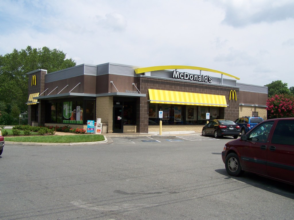 100_8276 5214 Oaklawn Blvd,Hopewell,Virginia ncokecan Flickr