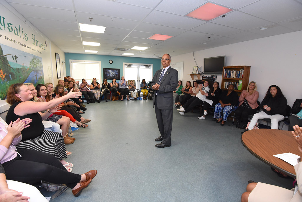 Chrysalis House Lt. Governor Rutherford Visits With Reside… Flickr