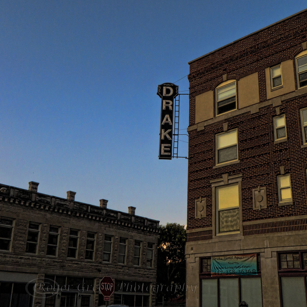 Drake Carthage, MO r_green54 Flickr