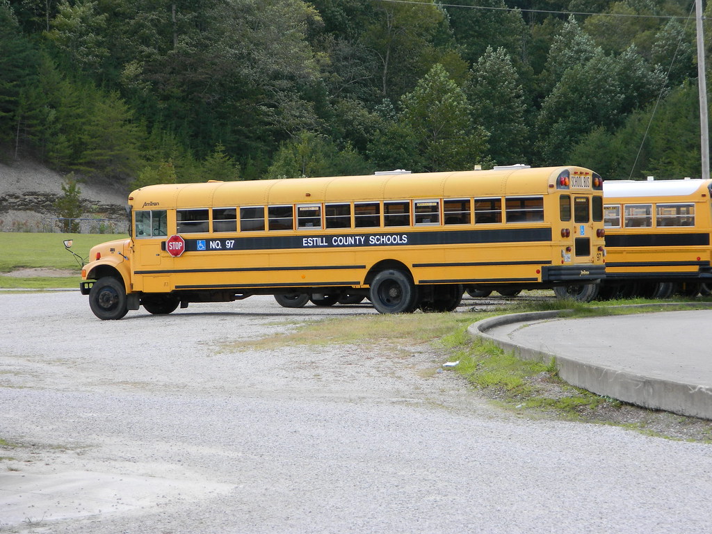 Estill County Schools 97 Bus lot Irvine, KY Cincinnati NKY Buses
