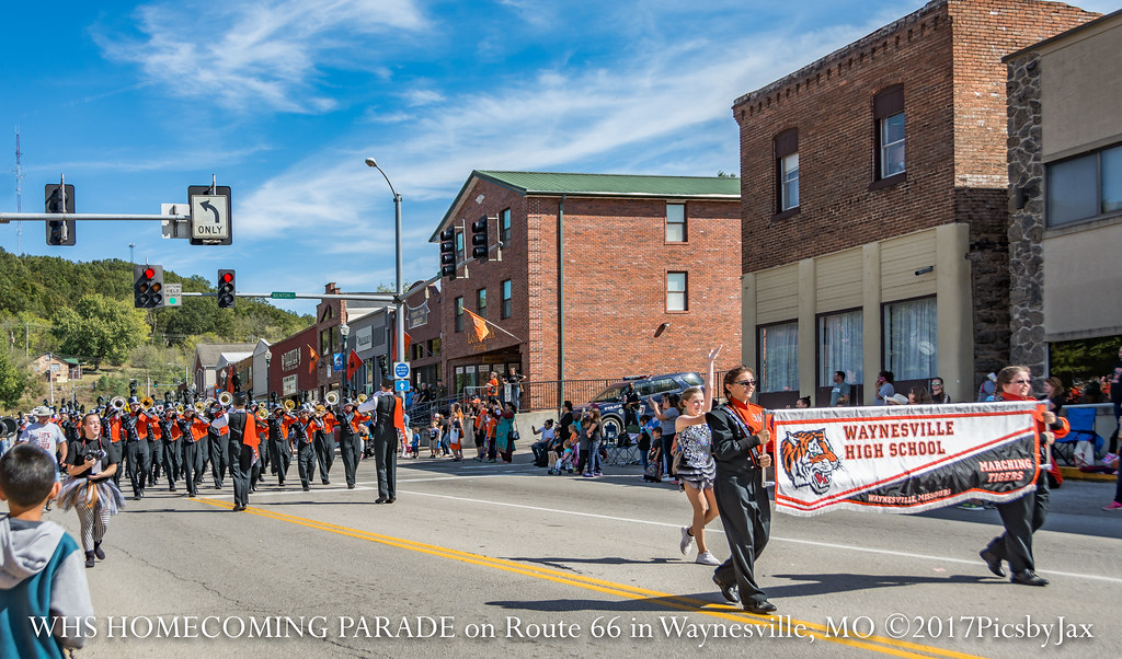 Waynesville.Mo Oct 31st 2023 Events Route 66 Parade in Waynesville, MO (C)2017Pics… Flickr