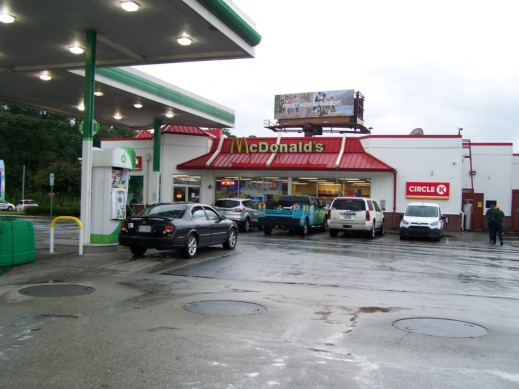 100_2702 1731 Lejeune Blvd,Jacksonville,North Carolina a… Flickr