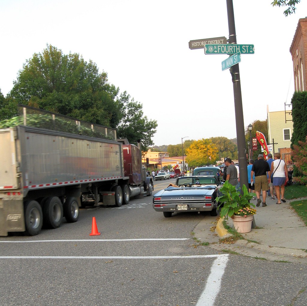 IMG_2872 Henderson MN Car Show 9/12/17 Tracy MacAllister Flickr