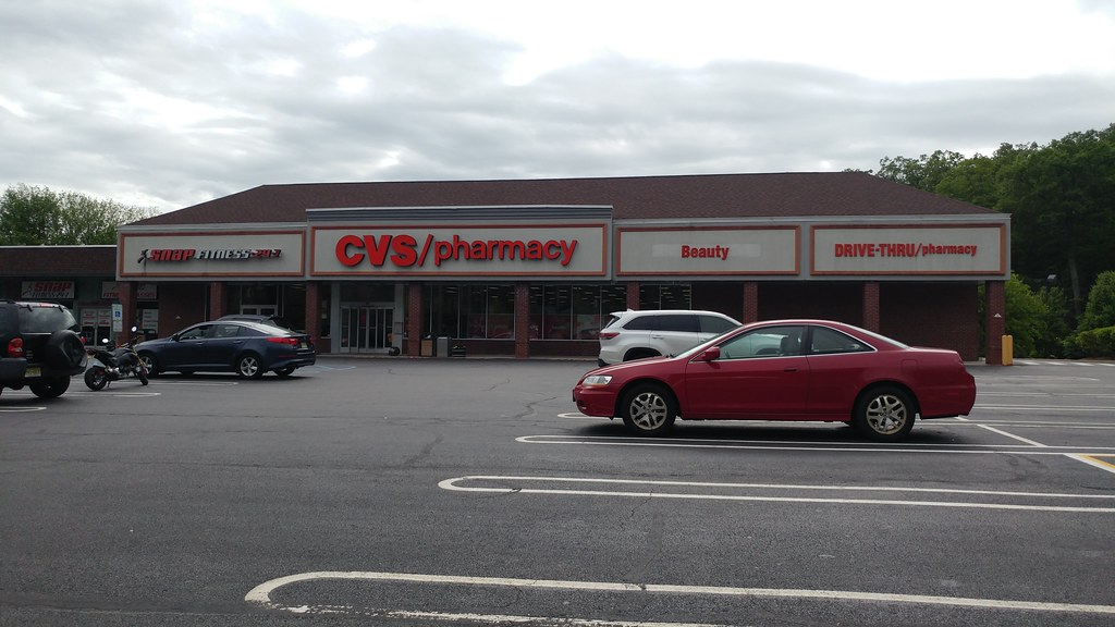 A&P/ CVS Ringwood, NJ 115 Skyline Dr; a 60s Colonial A&P… Flickr