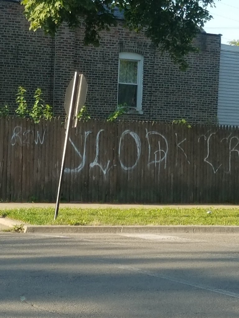 La Razas Dayshot "32nd/ Lawndale St." (Former) "KKVille" … Flickr