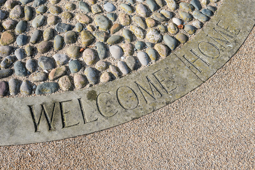 Home Fleetwood home is erected as a trib… Flickr