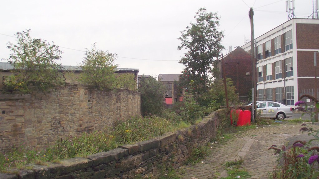 River Calder Street, Burnley GPO BT telephone exchange Flickr