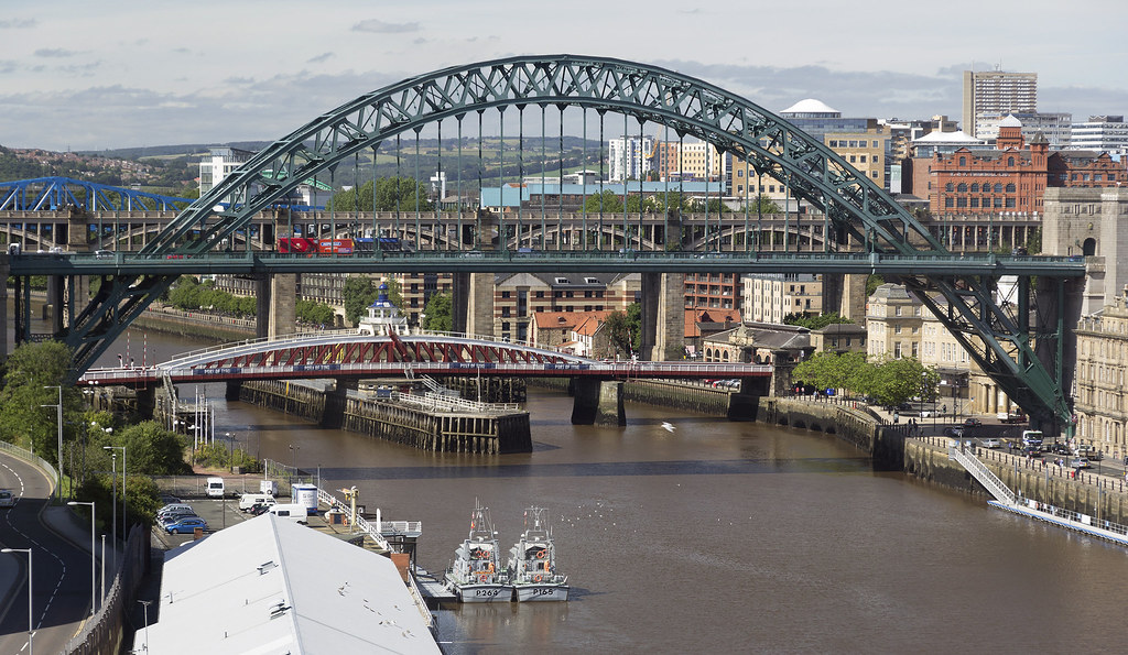 Tyne Bridges and Quayside, Newcastle upon Tyne, UK Flickr