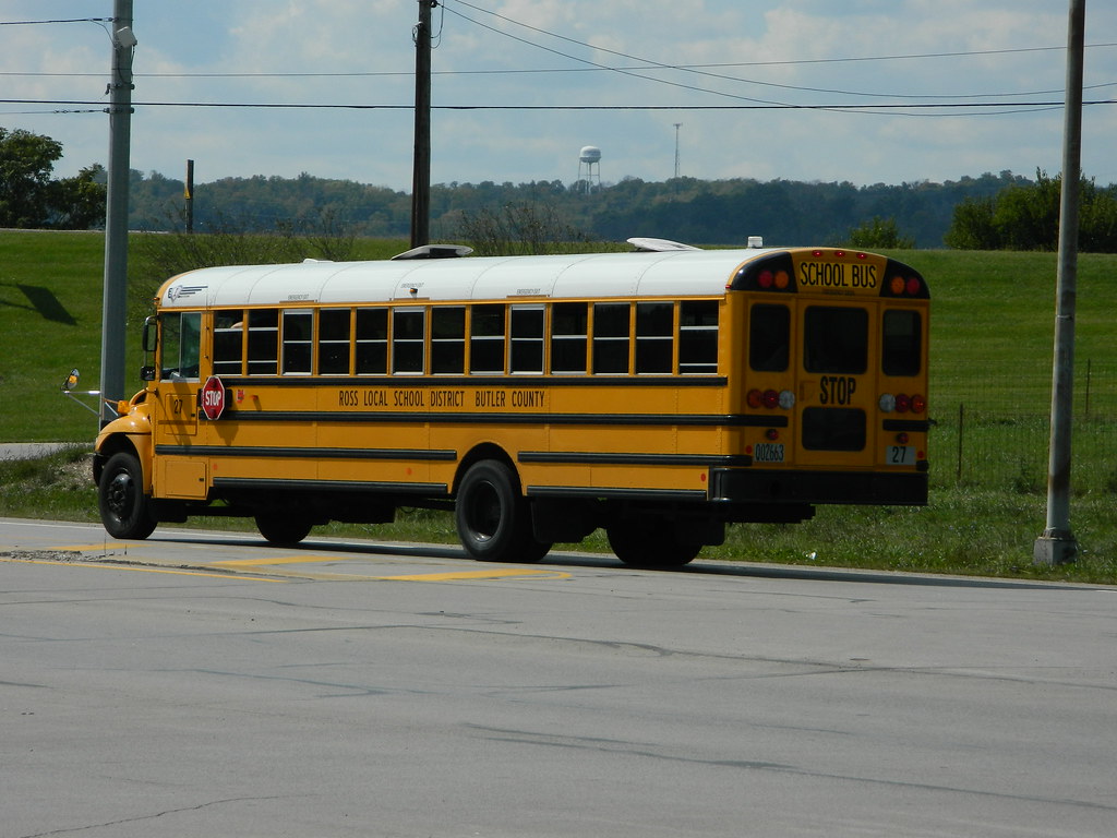 Ross Local School District 27 (2) Cincinnati NKY Buses Flickr