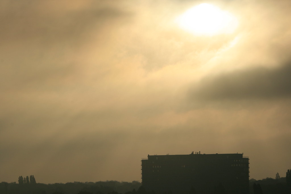 Brussels'morning weather Brussels'morning lirian likaj Flickr