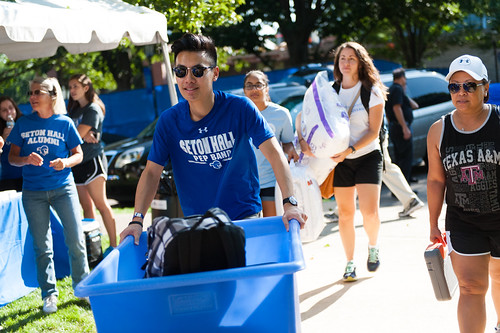 seton hall move in day 2023 Move In Day 2017 Seton Hall University Flickr