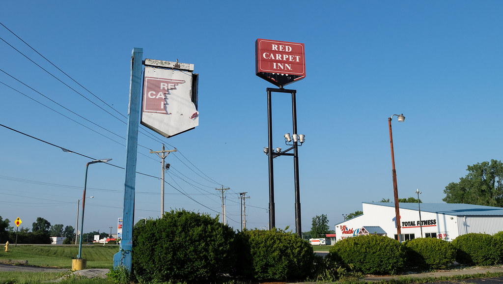Red Carpet Inn This motel and restaurant complex was built… Flickr