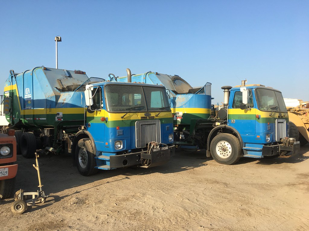 Ex City of Fresno Trucks Seeing these trucks bring back so… Flickr