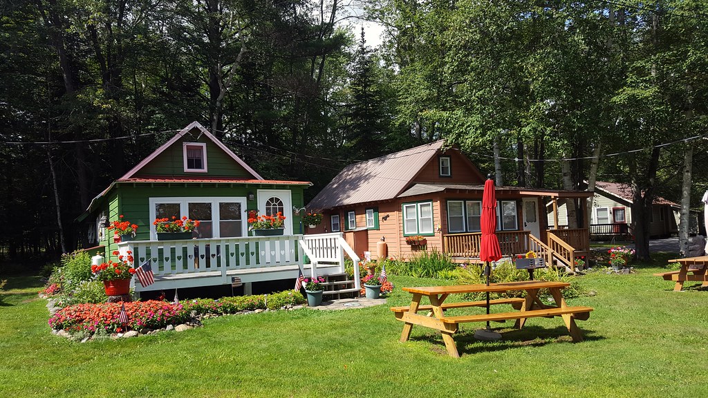 Lake Pleasant Cabins Water's Edge Cottages SurFeRGiRL30 Flickr