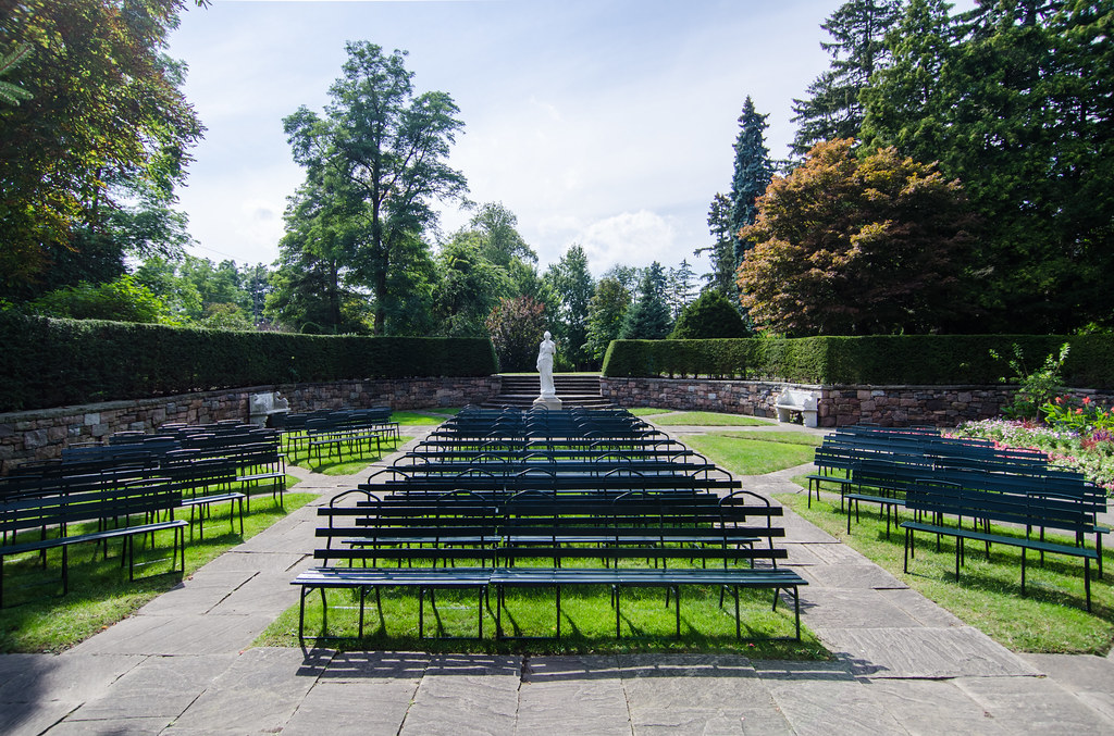 Parkwood Estate & Gardens Seen in dozens of films and TV s… Flickr