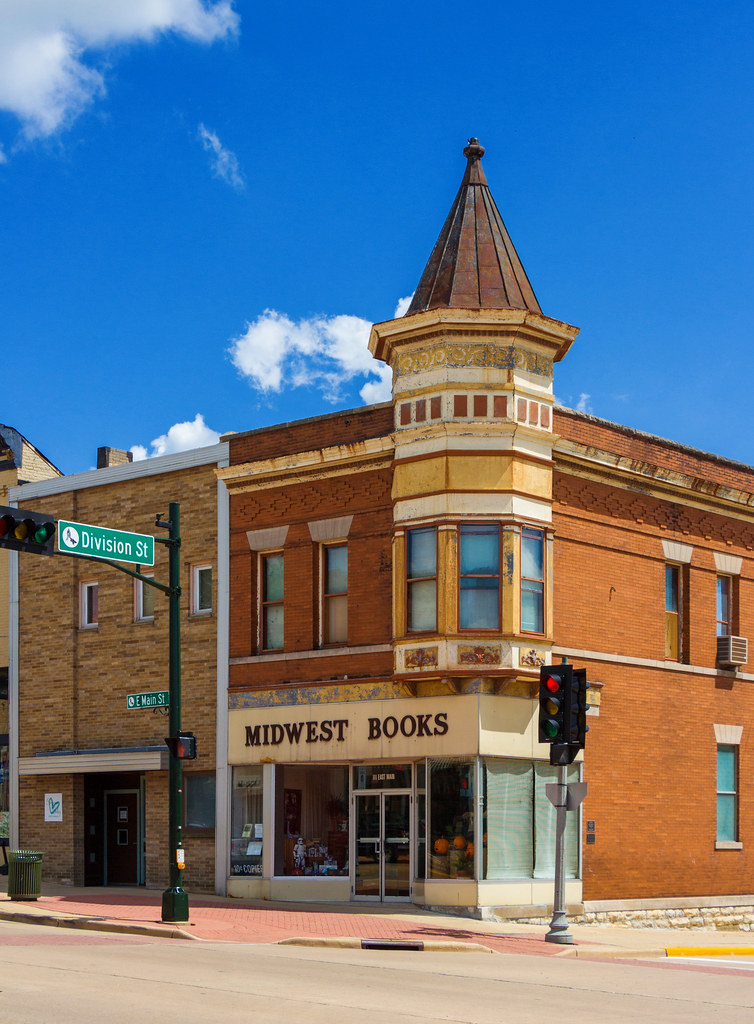 Midwest Books Stoughton, Wisconsin Brandon Bartoszek Flickr