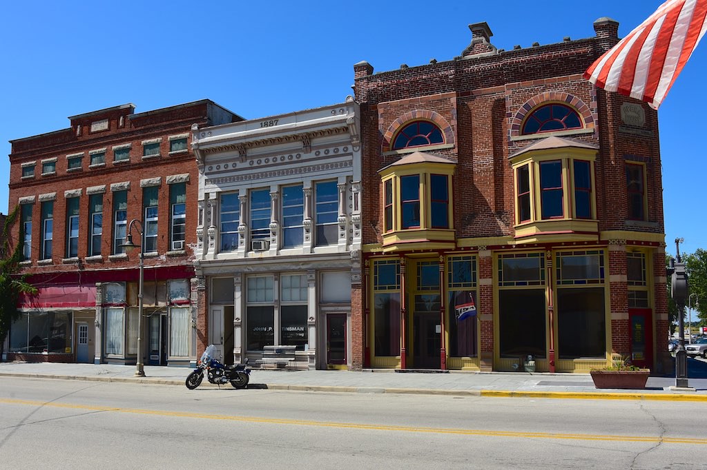 Historic District Farmland, Indiana Center building has 18… Flickr