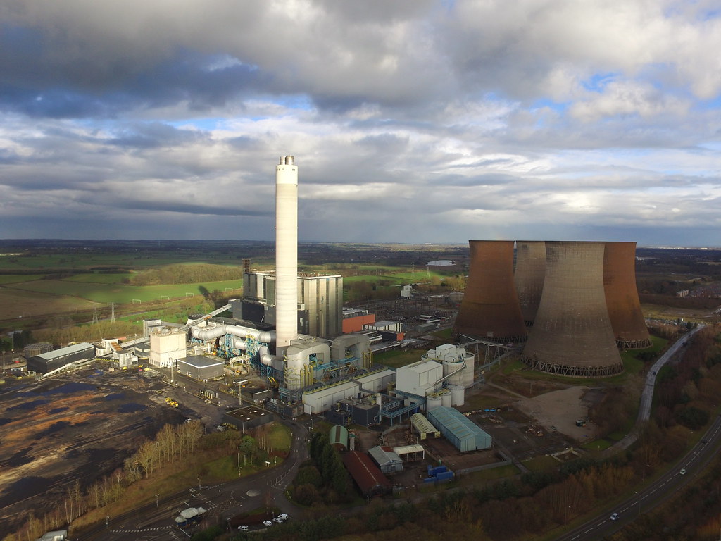 Rugeley Power Station Just for comparison purposes a pictu… Flickr