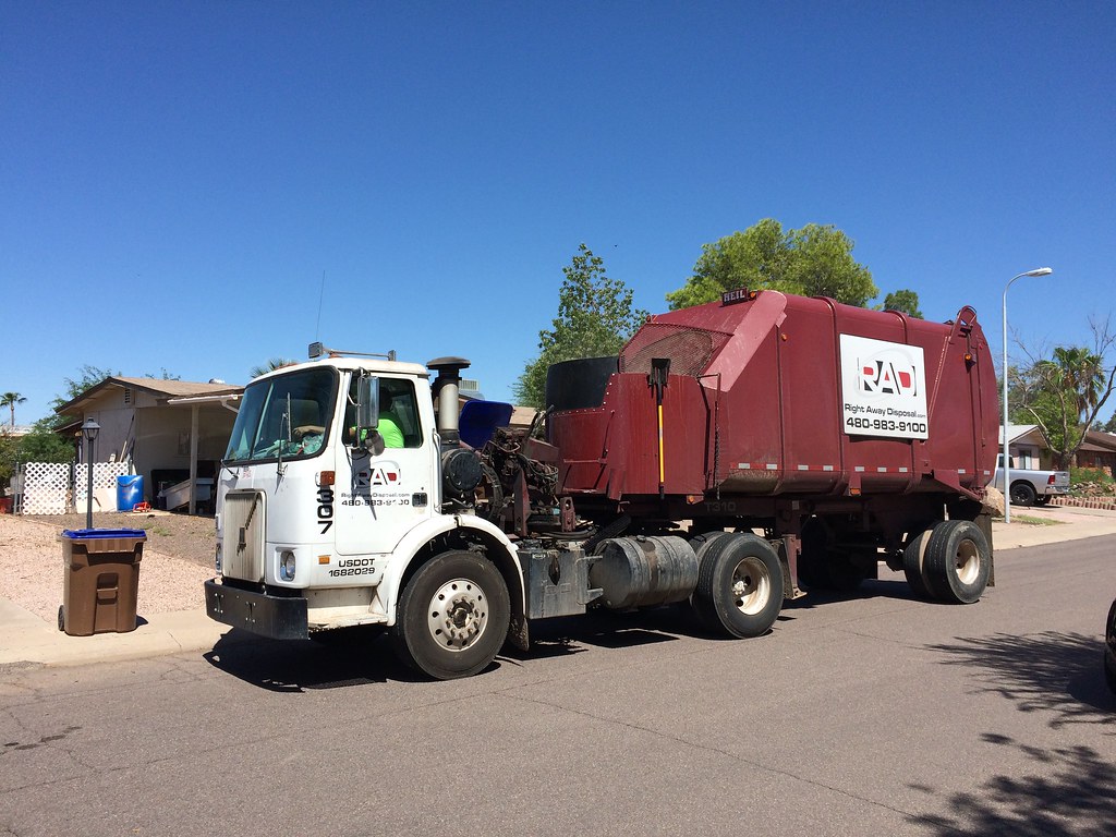 Right Away Disposal Heil STARR System Collecting recyclin… Flickr