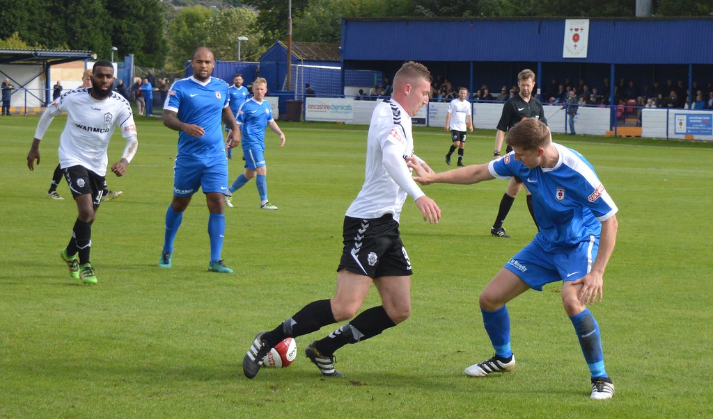 Glossop North End 02 Mossley AFC Mossley won 20 in the F… Flickr