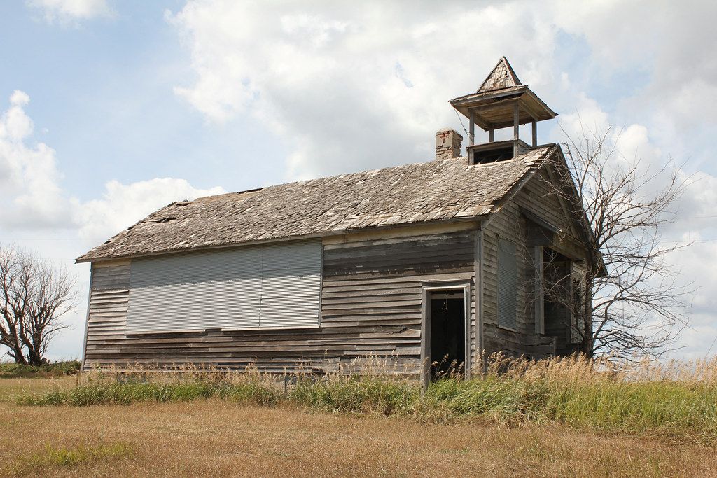 Bellview School rural Carroll, NE Tom McLaughlin Flickr