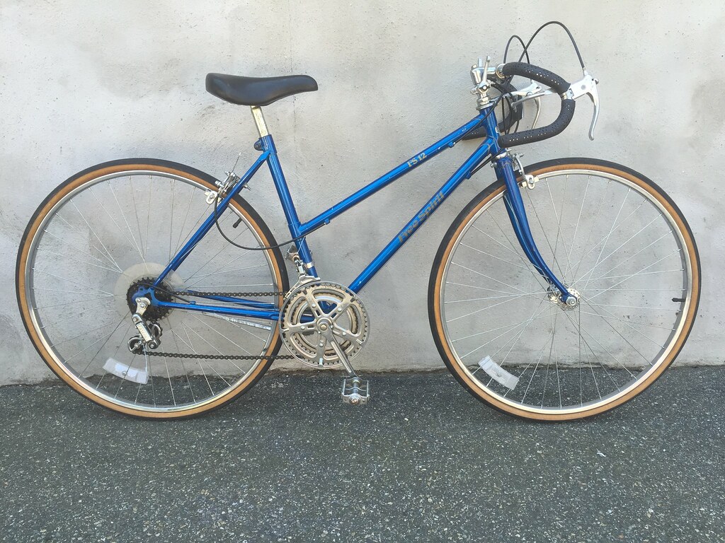 image Women's Free Spirit 12speed road bike / commuter w/… Flickr