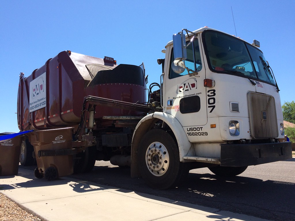 Right Away Disposal Heil STARR System Collecting recyclin… Flickr