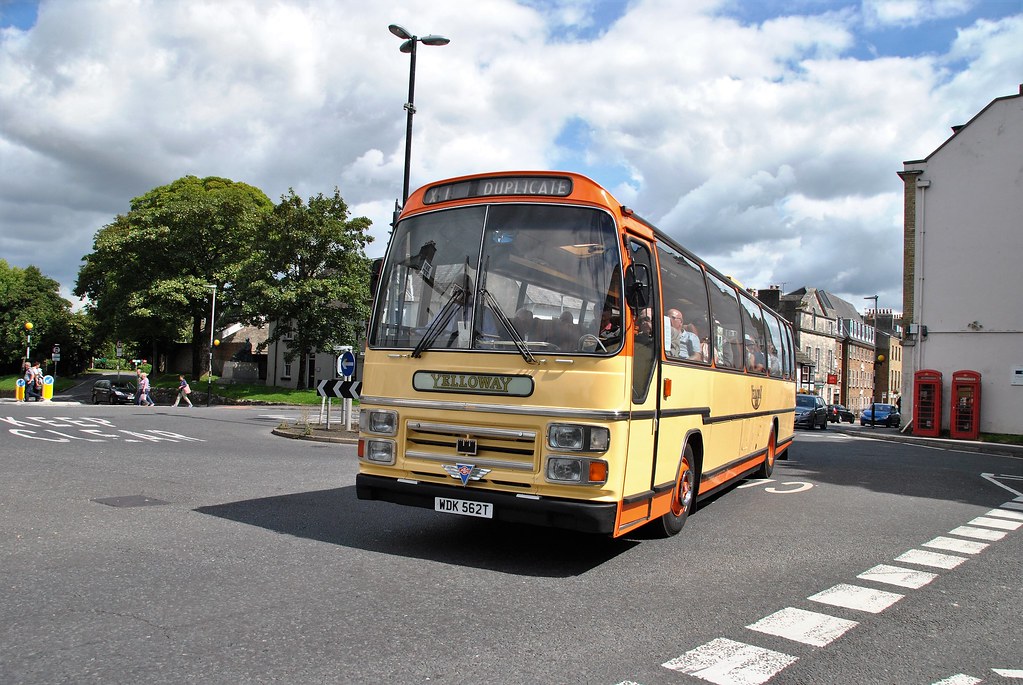 WDK5627 B3150 Bridport Road on Sunday 13 August 2017 with … Flickr