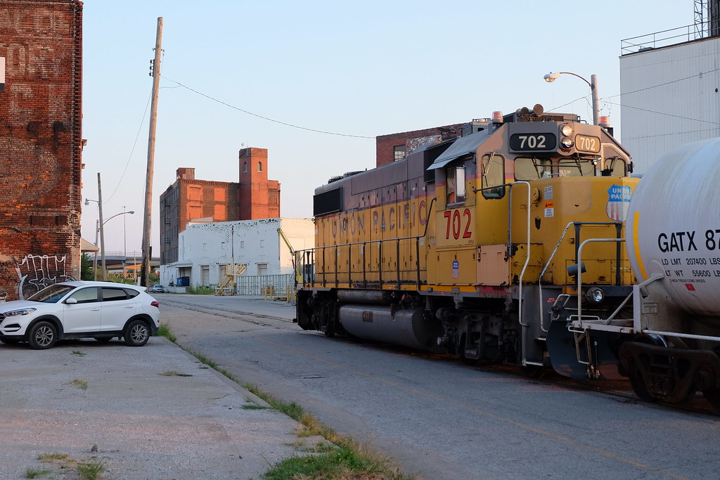 Kansas City UP switching on State Line Rd. DSCF6606 Flickr