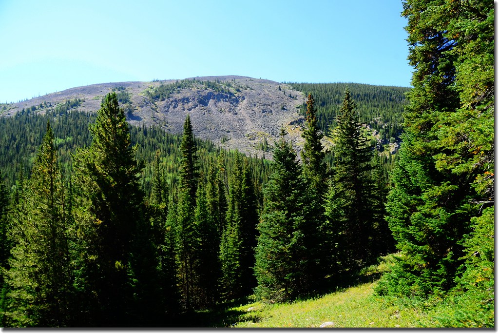 Mountain view along the King Lake Trail 1 edjimy Flickr