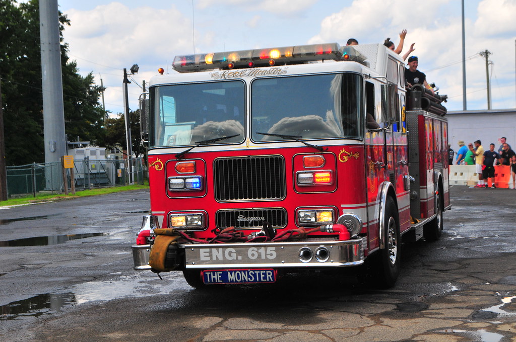 Lodi Fire Department Engine 615 1992 Seagrave/Marion Triborough