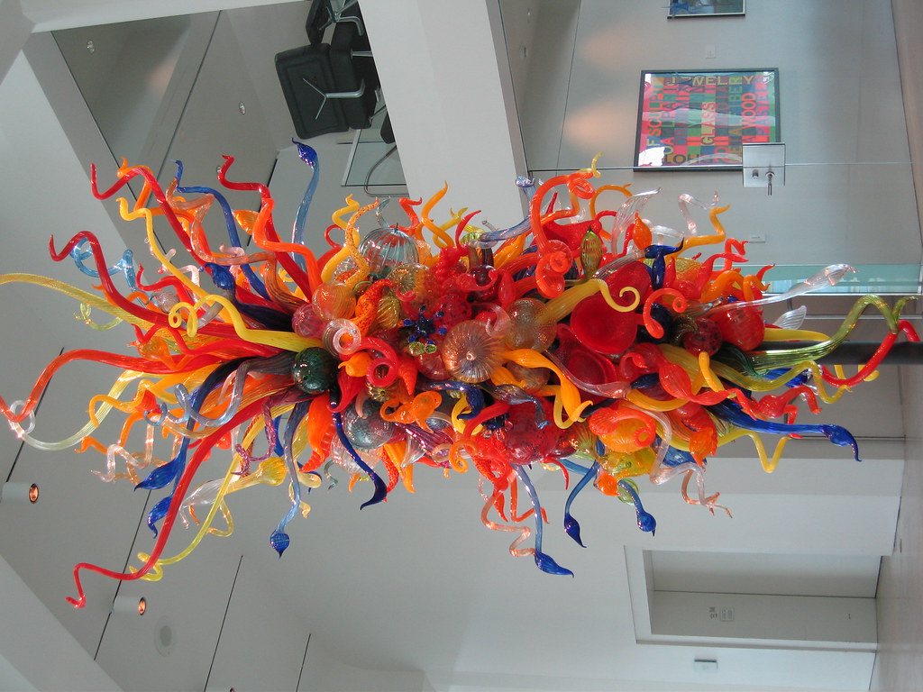 Balloon Exhibit at Milwaukee Art Museum Wes & Eli Flickr