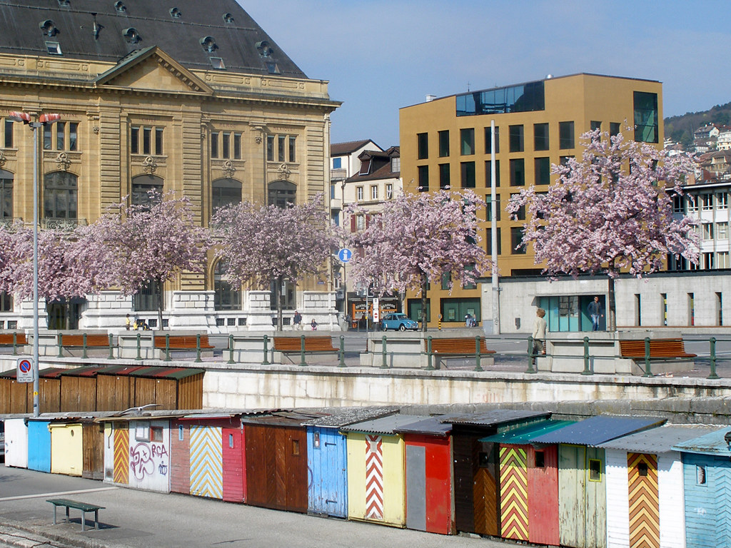 Port Place du port, Neuchâtel, Suisse Randalfino Flickr