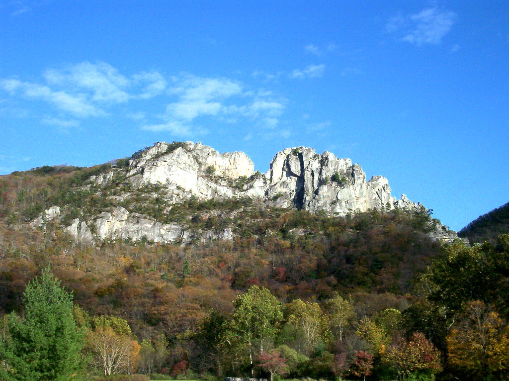 Seneca Rocks Seneca Rock, WV Drew Myers Flickr