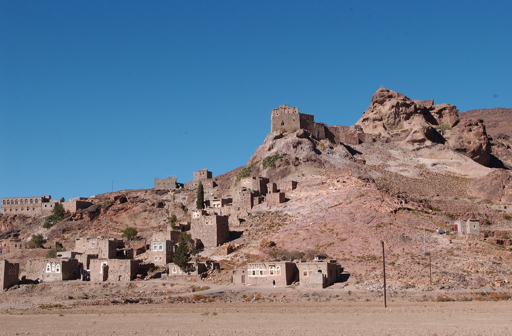 Yemen homes Yemen is very arrid...however, when it rains, … Flickr