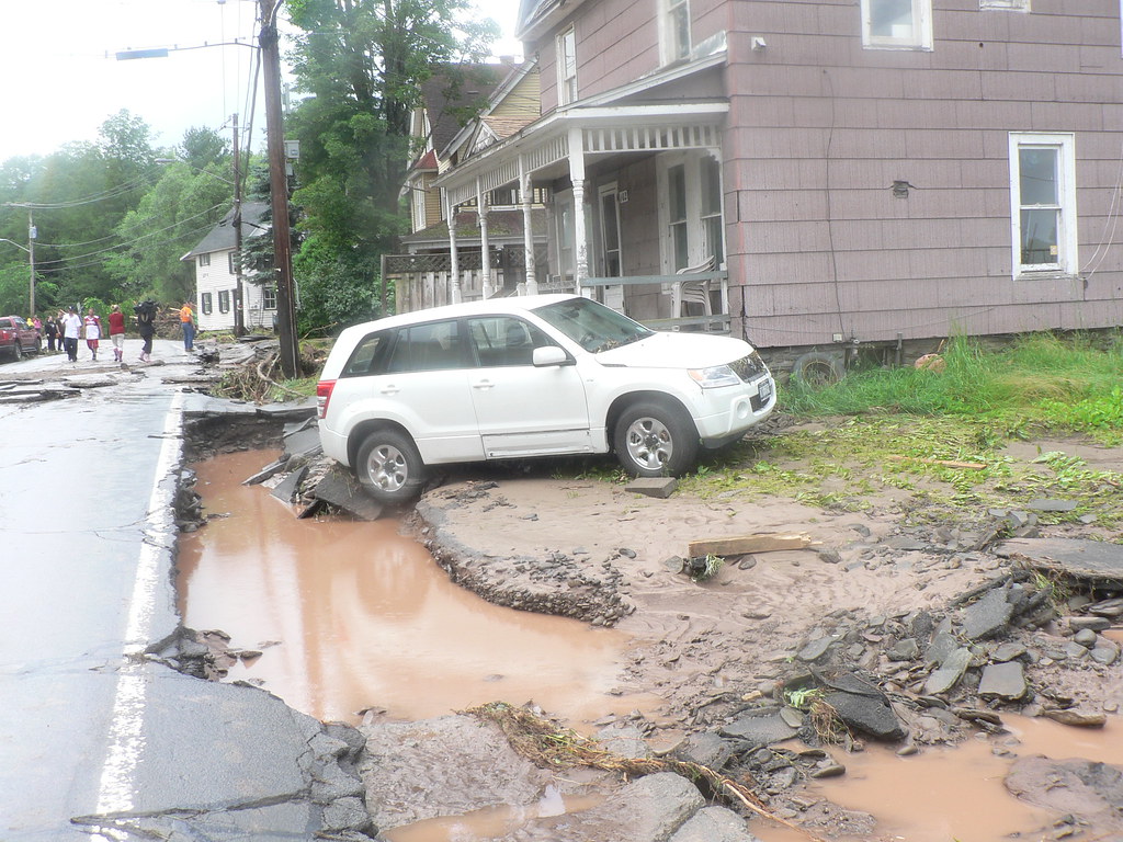 Flood in Livingston Manor, NY 62806 033 On Shandelee. John