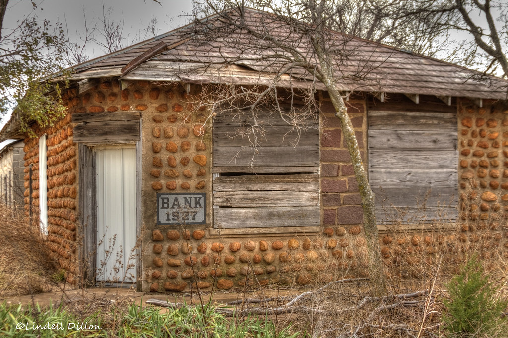 Ghost town Cooperton, OK Cooperton once had a bank, two h… Flickr