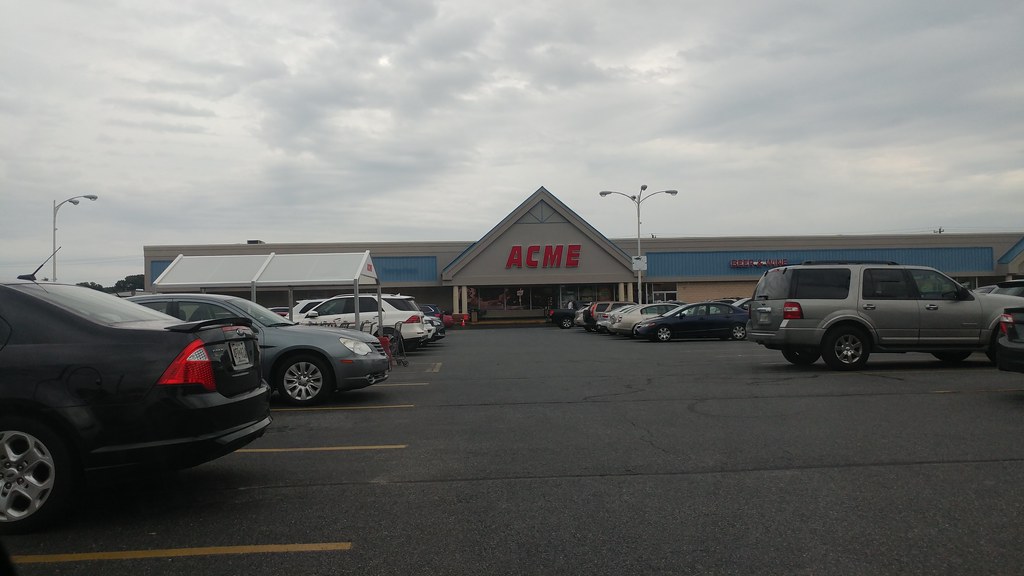 Giant/ Acme Salisbury, MD 751 S. Salisbury Blvd.; a
