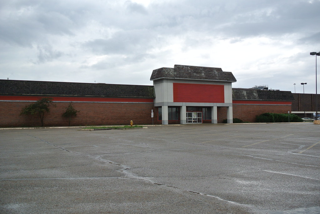Westland Mall Columbus OH Westland Mall opened in 1969. Wi… Flickr