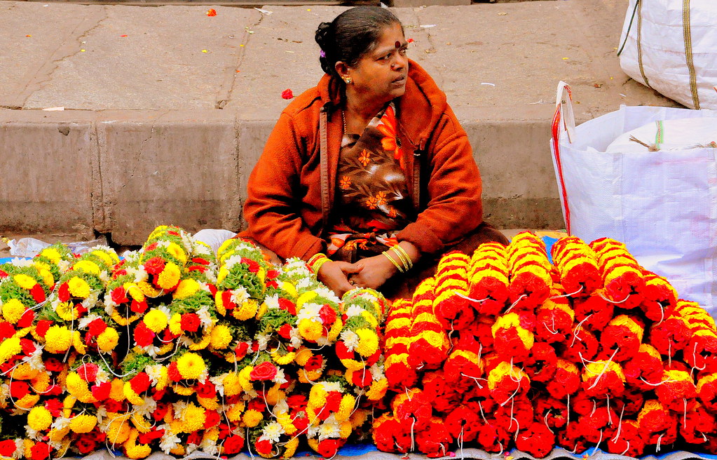 Flower Vendor Flower Vendor selling garlands P. L. Tandon Flickr