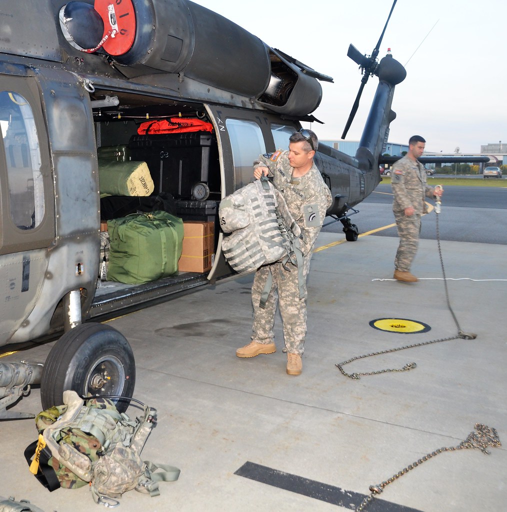 170911ZA35381005 Ronkonkoma, NY Aircrews of the New Y… Flickr