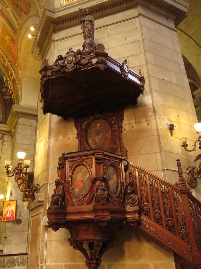 Eglise NotreDameduBonPort de Nantes Chaire à prêcher William Chevillon Flickr