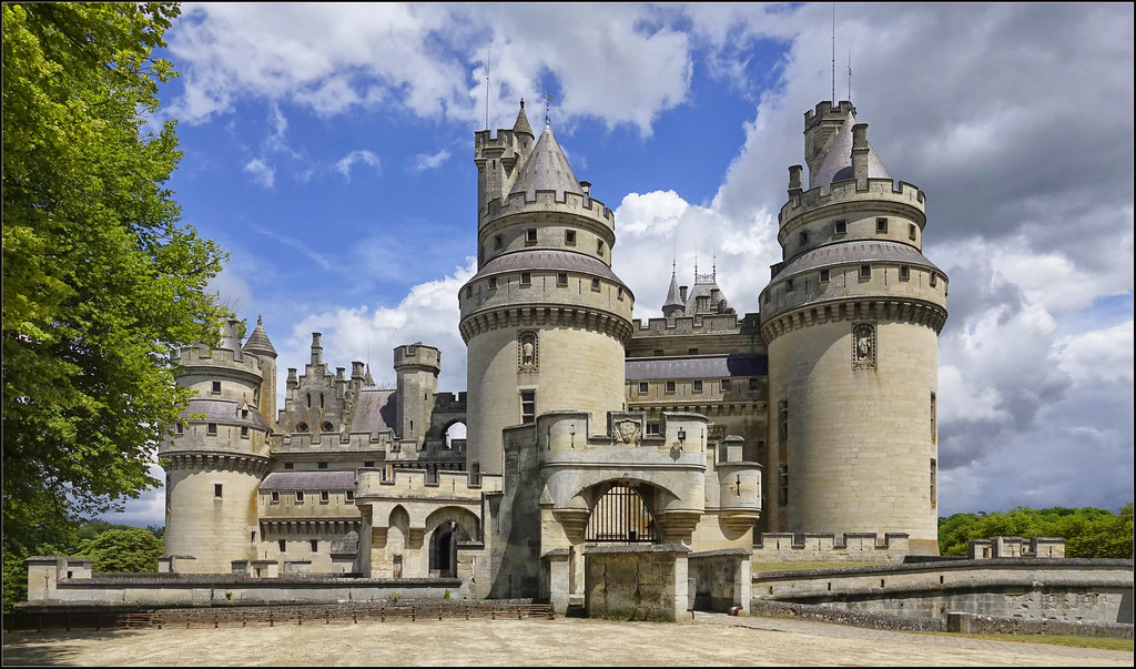Château de Pierrefonds Pierrefonds Picardie France The… Flickr