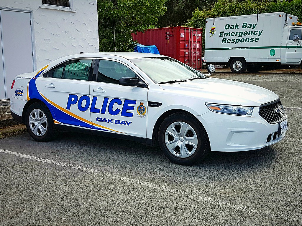 Oak Bay PD, BC Patrol Vehicle Parked behind the police sta… Flickr