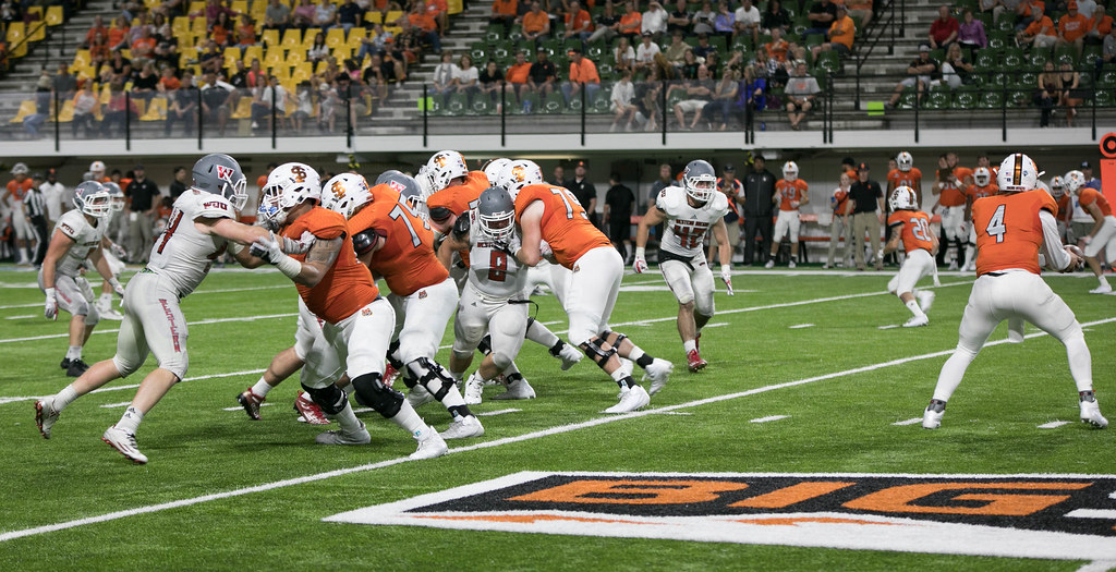 WesternFootball_17525096 Western Oregon University footba… Flickr
