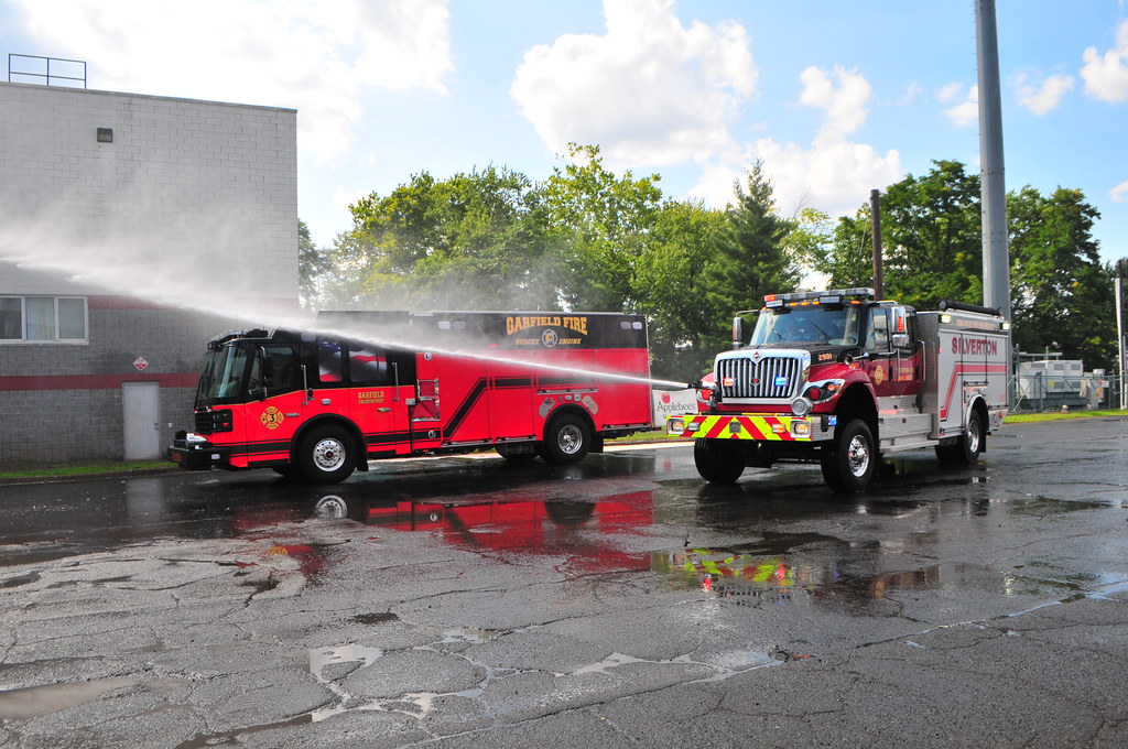 Garfield Fire Department Rescue Engine 3 · Toms River Fire… Flickr