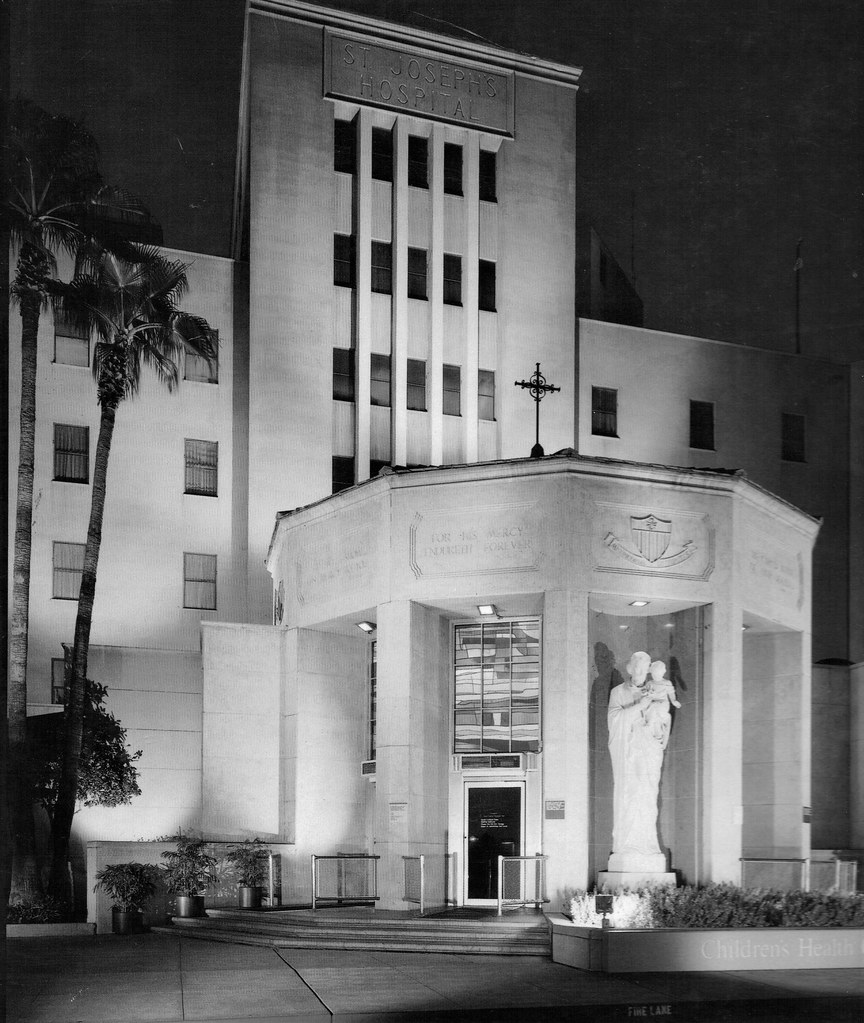 St. Joseph Hospital Phoenix AZ former main entrance (2) Flickr