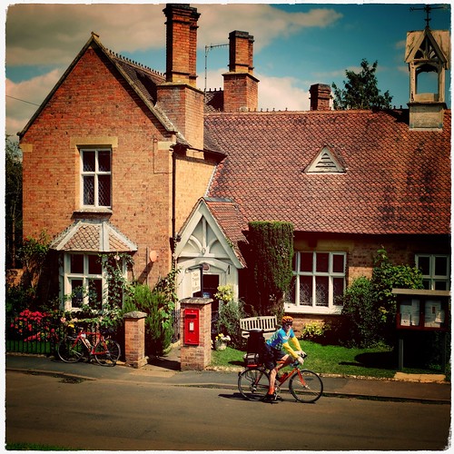 Café and Post Office, Preston on Stour velodenz Flickr